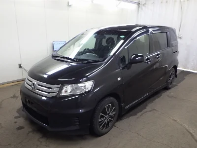 HONDA FREED SPIKE