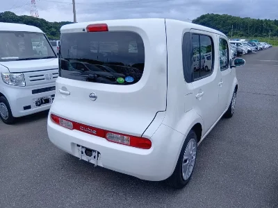 NISSAN CUBE