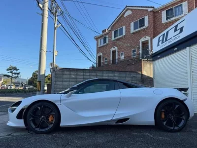 MCLAREN 720S