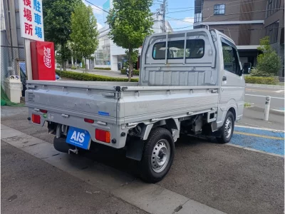 NISSAN CLIPPER TRUCK