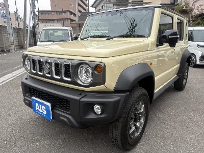 SUZUKI JIMNY NOMADE