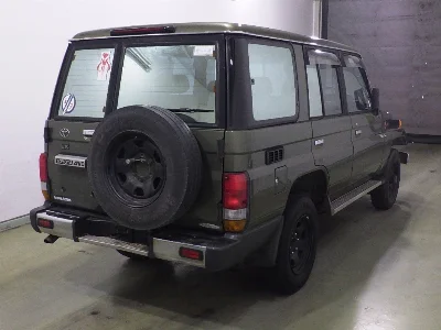 TOYOTA LAND CRUISER