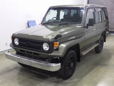 TOYOTA LAND CRUISER