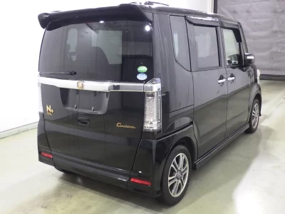 HONDA N BOX PLUS