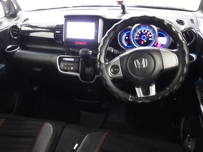 HONDA N BOX PLUS