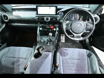 LEXUS IS