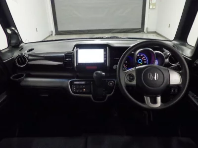 HONDA N BOX PLUS