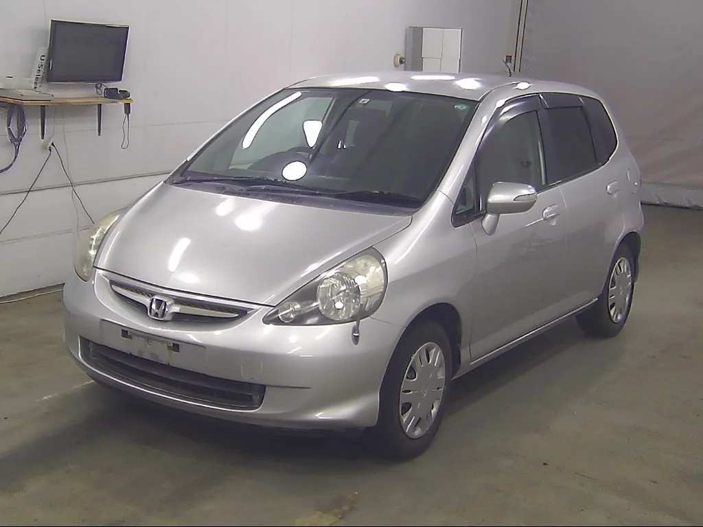 Honda Fit  с аукциона в Японии