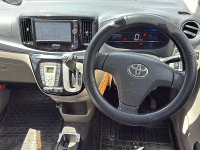 TOYOTA PIXIS EPOCH