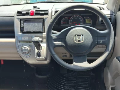 HONDA ZEST