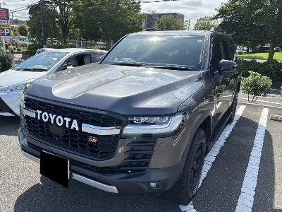 TOYOTA LAND CRUISER