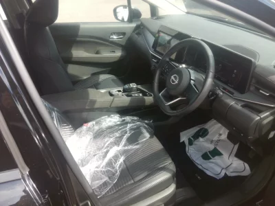 NISSAN AURA