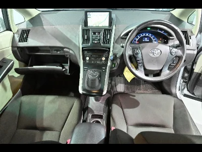 TOYOTA SAI