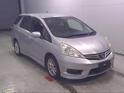 HONDA FIT SHUTTLE