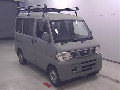 NISSAN CLIPPER VAN