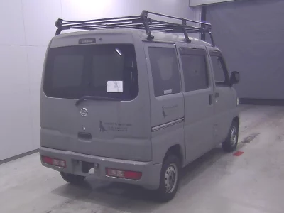 NISSAN CLIPPER VAN