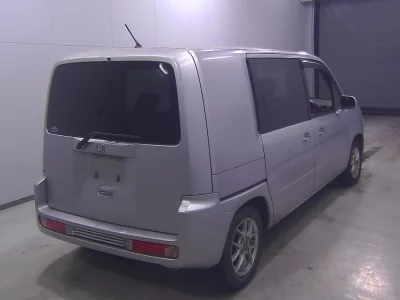 HONDA MOBILIO SPIKE