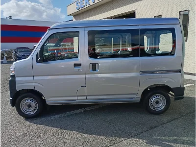 TOYOTA PIXIS VAN
