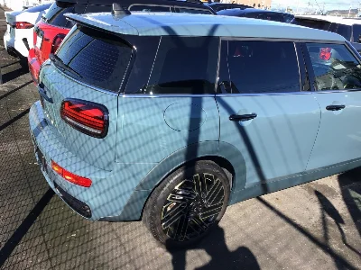 MINI MINI CLUBMAN