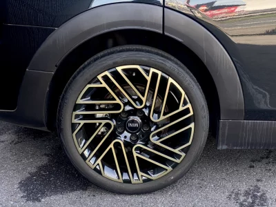 MINI MINI CLUBMAN