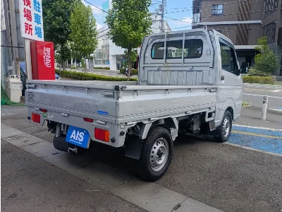 NISSAN CLIPPER TRUCK