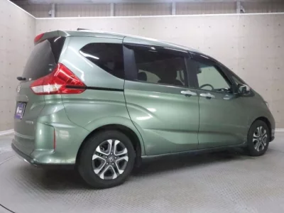 HONDA FREED+