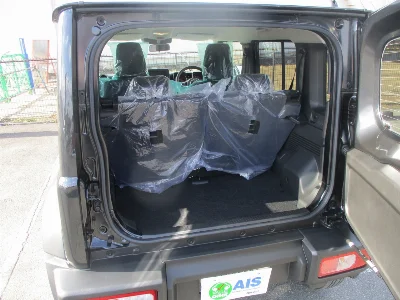 SUZUKI JIMNY NOMADE