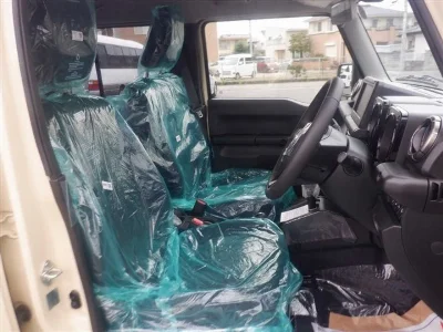 SUZUKI JIMNY NOMADE