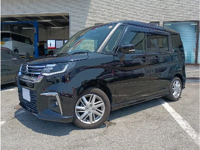 MITSUBISHI DELICA D2