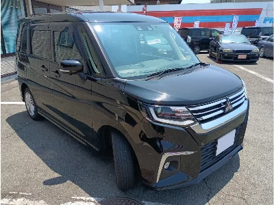 MITSUBISHI DELICA D2