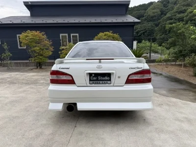 NISSAN LAUREL