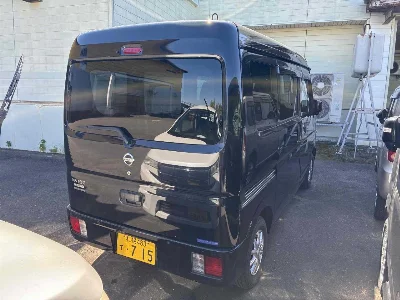 NISSAN CLIPPER VAN