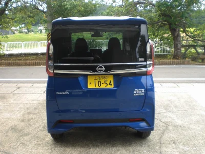 NISSAN ROOX