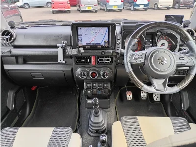 SUZUKI JIMNY
