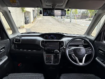 MITSUBISHI DELICA D2