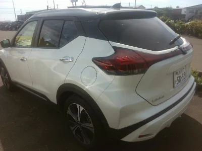 NISSAN KICKS