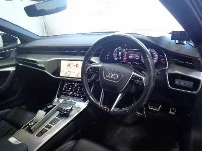 AUDI A6 AVANTE