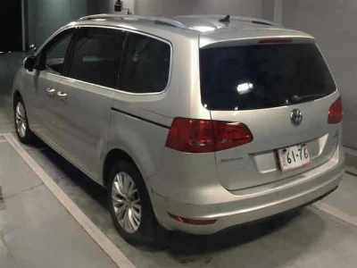 VOLKSWAGEN SHARAN