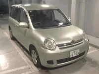 Цена авто Toyota Sienta с аукционов Японии, номер кузова NCP81G, пробег 74 000, оценка 6