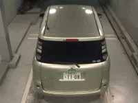 Цена авто Toyota Sienta с аукционов Японии, номер кузова NCP81G, пробег 74 000, оценка 6