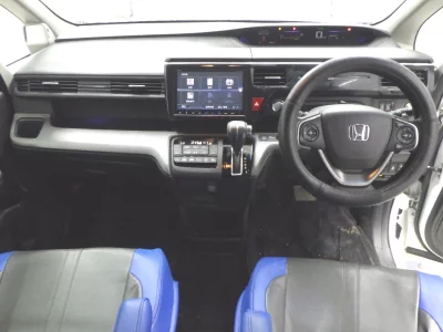 HONDA STEP WAGON