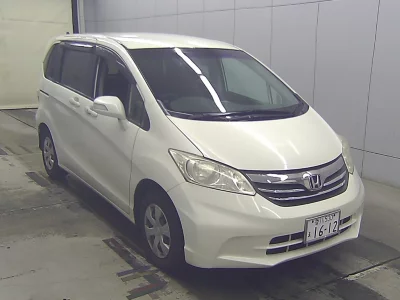 HONDA FREED