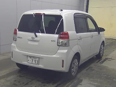 TOYOTA SPADE