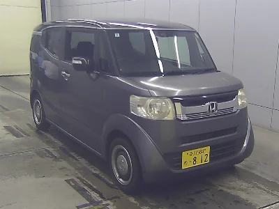 HONDA N BOX SLASH