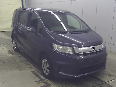 HONDA FREED SPIKE