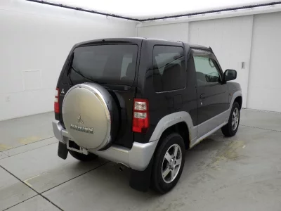 Mitsubishi Pajero Mini