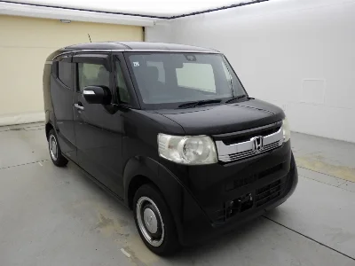 HONDA N BOX SLASH