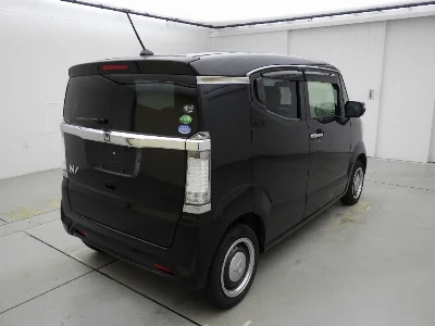 HONDA N BOX SLASH