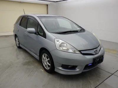 HONDA FIT SHUTTLE