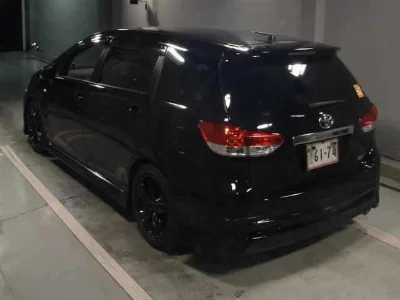 TOYOTA WISH